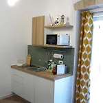 In Un Click Апартаменти