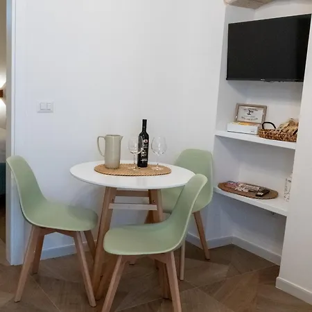 Apartment In Un Click